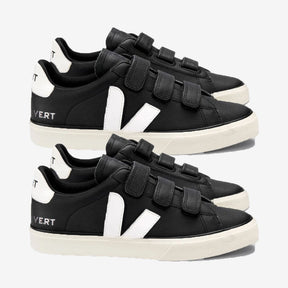 Compre 1 Leve 2 Pares Recife Black White e Black White